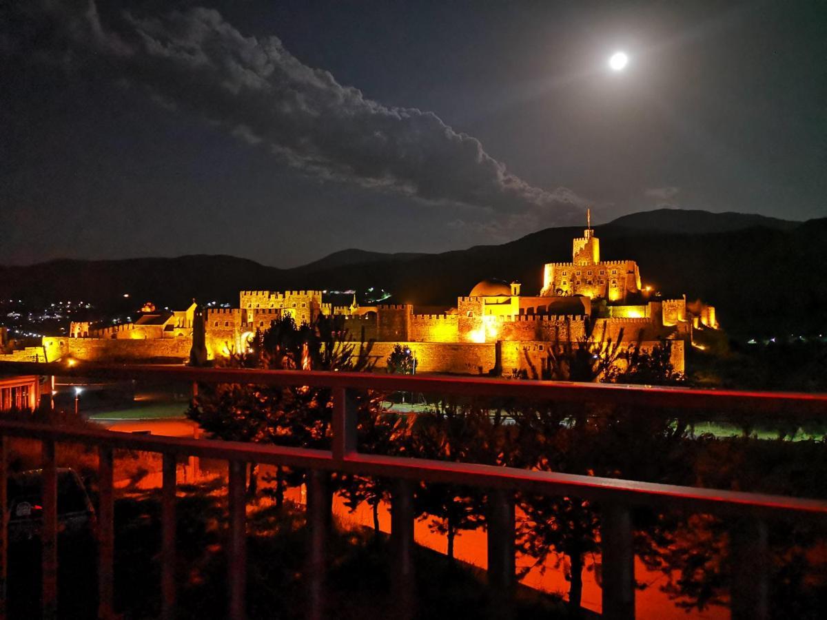 Hotel Rabati Achaltsiche Buitenkant foto