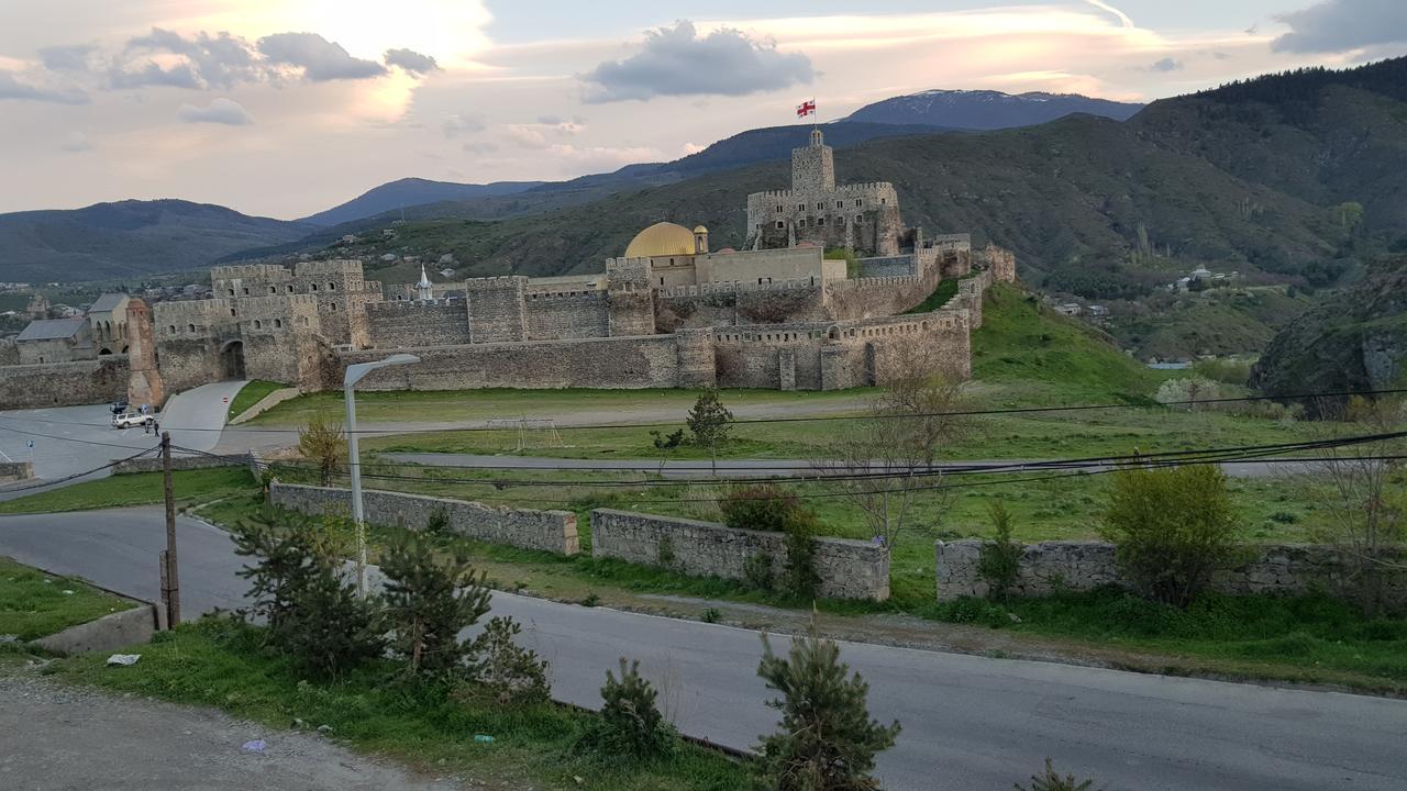 Hotel Rabati Achaltsiche Buitenkant foto